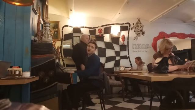 Богдан Кияшко - Вот кто-то с горочки спустился смотреть онлайн