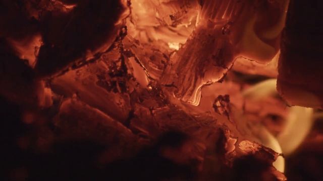 Огонь. Треск углей. Релаксирующий огонь. Для снятие стресса. Костер. Звук чистого костра. смотреть онлайн