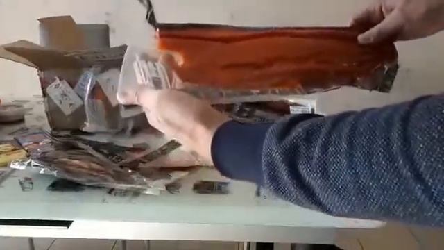 Распаковка подарка из Чукотки/Вяленная копчёная рыба- корюшка зубатка кета нерка смотреть онлайн