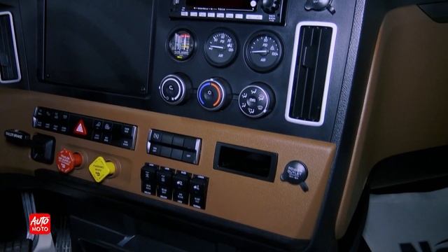 2023 Freightliner Cascadia 126 72 inch Double Bunk Tractor - Exterior And Interior - ATLS 2022 смотреть онлайн