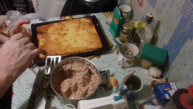 Как делать КРЕМ ,Как промазывать коржи бисквита..