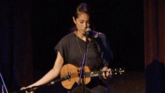 Story about her Ukulele and My time with you - Kina Grannis World In Front Of Me Tour смотреть онлайн