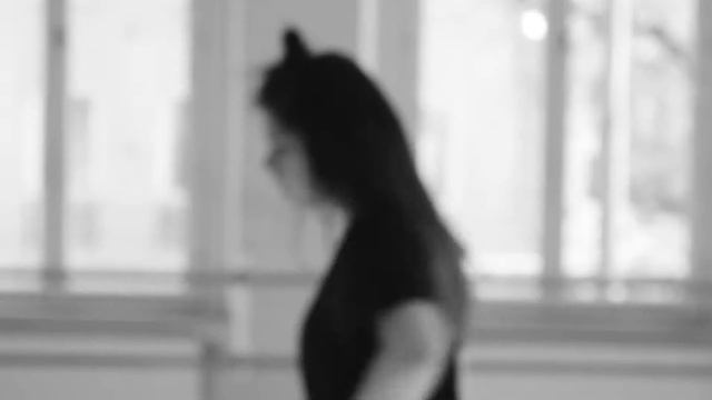 Tre dansare, en termin avsnitt 5 — Tuvalisa смотреть онлайн