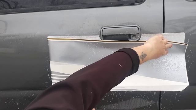 Griego tuning como pegar adhesivos laterales toyota hilux. 2.4D video 2 смотреть онлайн