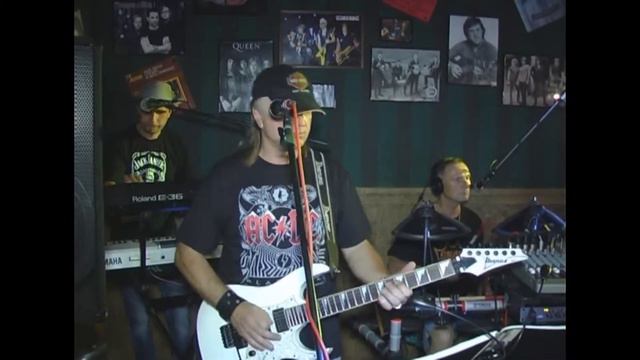 RaDar - Is There Anybody There (Scorpions Cover) смотреть онлайн