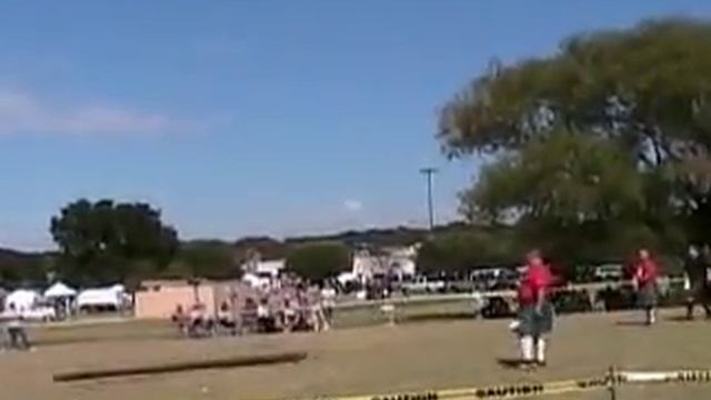 Scottish Highland Games Jonathan "Treekiller" Irvin Bedford смотреть онлайн