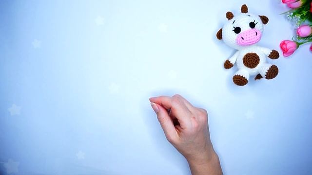 Коровка Зося крючком мастер класс .Игрушки крючком амигуруми .Amigurumi cow .Часть 2 смотреть онлайн