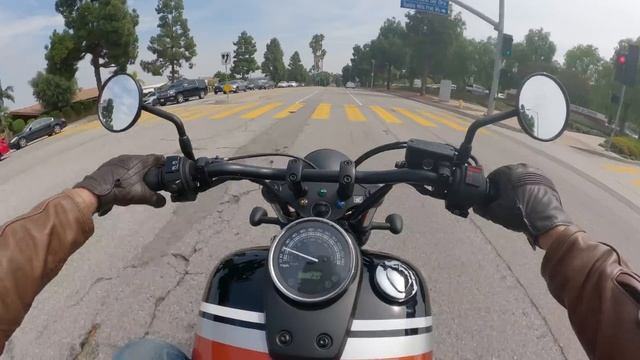2024 Honda Shadow Phantom Review | Daily Rider смотреть онлайн