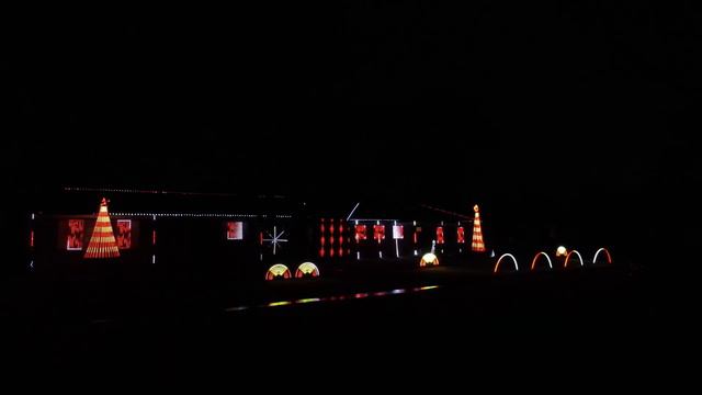 Trammel Family Christmas Light Show 2022 смотреть онлайн