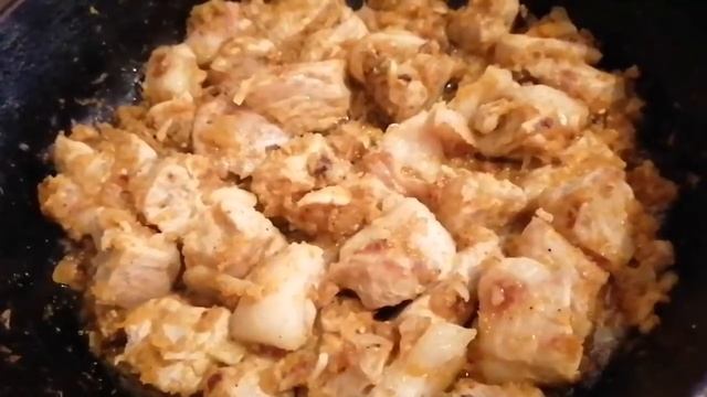 ГОРШОЧКИ в духовке/ МЯСО в горшочках с КАРТОШКОЙ/ Картошка В ГОРШОЧКАХ с мясом смотреть онлайн
