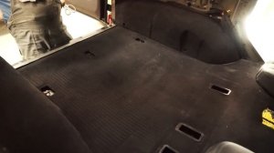 Переделка Гелендвагена: меняем задний диван на более комфортный