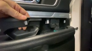 2016 Ford Explorer снимаем обшивку задней двери .