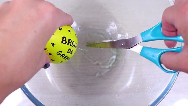 BALLOON POPPING - GUESS THE COLOR INSIDE Challenge | YOU LOSE - YOU DRINK! смотреть онлайн