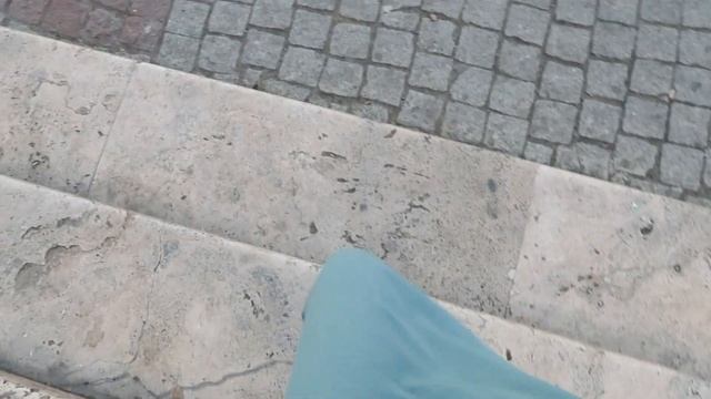 ТБИЛИСИ жизнь в старом городе, трдельники и очень много ступенек смотреть онлайн