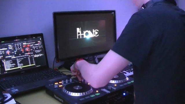New Years Resolution - Dj Phonic - Numark MixTrack Pro смотреть онлайн