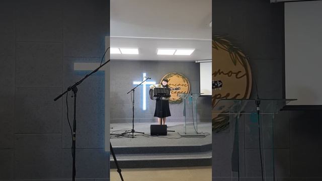 Бог Великий,Бог благой...(Автор песни Комова Оксана,г.Одесса) Воскресное богослужение 21.05.2023г. смотреть онлайн