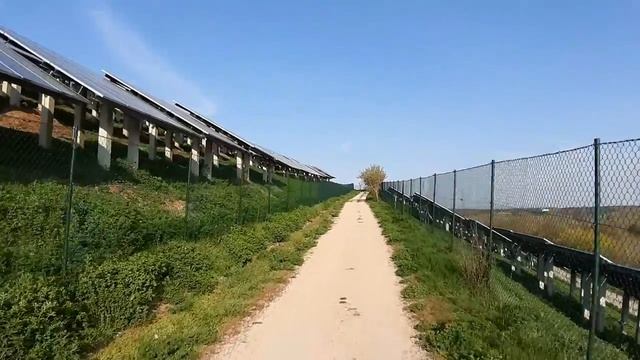 Городская свалка - мощная солнечная электростанция Солнечная гора смотреть онлайн