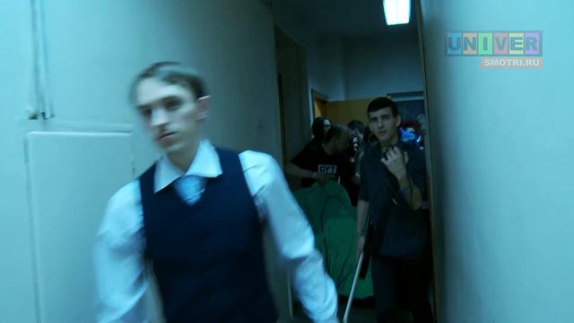 Институт физики vs. Юридический факультет смотреть онлайн