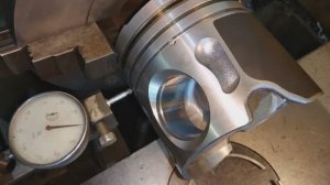 Поршень. Камаз.