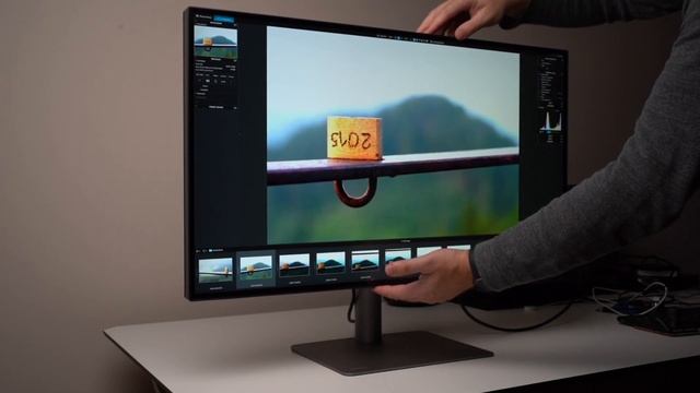 BenQ PD3220U - monitor dla zaawansowanych użytkowników z portami Thunderbolt 3 смотреть онлайн