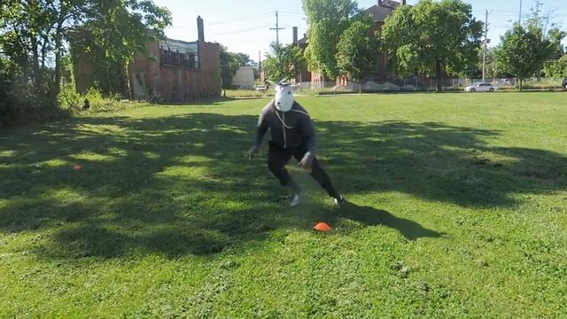 HOW TO BECOME SHIFTY IN FOOTBALL | HOW TO REACT FASTER TO GET SHIFTY смотреть онлайн