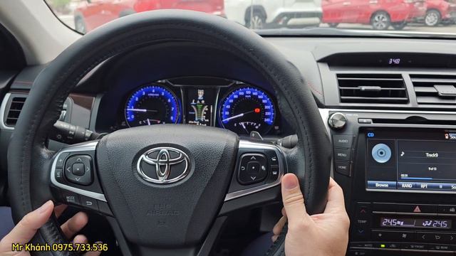 Toyota Camry 2.5Q 2018. Chạy 5v Km chuẩn. Máy móc, keo chỉ nguyên bản. Bao test hãng. смотреть онлайн