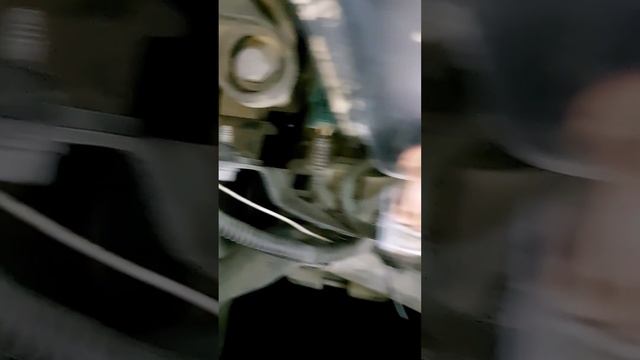 RENAULT DUSTER - ошибка клапана адсорбера. смотреть онлайн