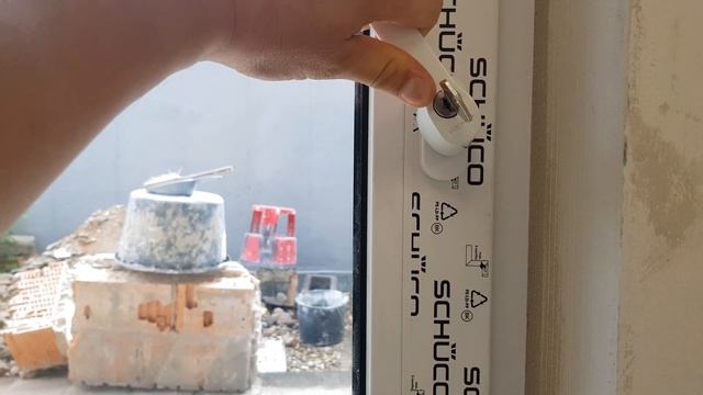 Установка балконной, террасной двери.Купил стапый дом.Schüco Balkontür.