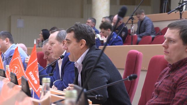 Как поднять зарплату врачам? Рецепт от "ЕР" смотреть онлайн