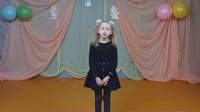 М. Толмачева "Моей маме". Читает Евгения Королева, 7 лет, д. Палтога. смотреть онлайн