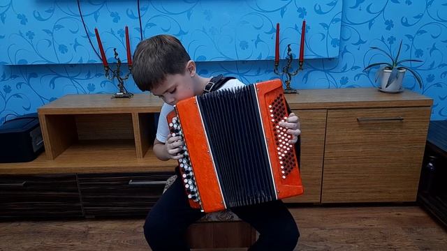 Голубой вагон на баяне смотреть онлайн