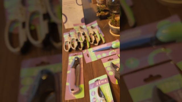 Открыта закупка на садовый инструмент Зема. пишите на вац апп 89189874566 смотреть онлайн