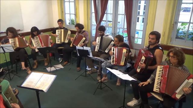 Ensamble de acordeones del T.U.M.P. - "Assum preto" - Luiz Gonzaga - Arreglo: Pablo Machado. смотреть онлайн