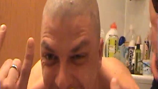 Лысая башка дай пирожка 2 смотреть онлайн