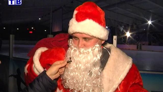 Новогоднее нашествие смотреть онлайн