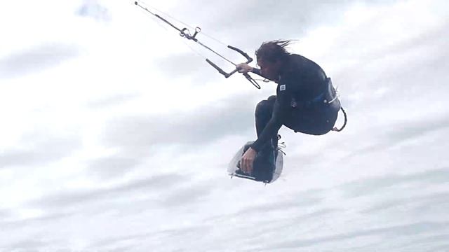 Freestyle Vs Big air with Ewan Jaspan Part 3 Freestyle kite picks смотреть онлайн
