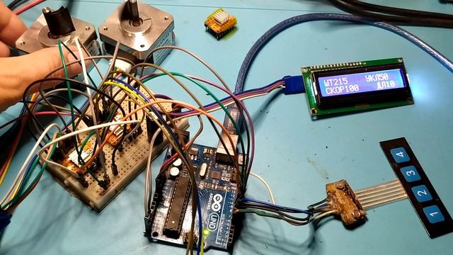 Ардуино Отрезной станок проволоки смотреть онлайн