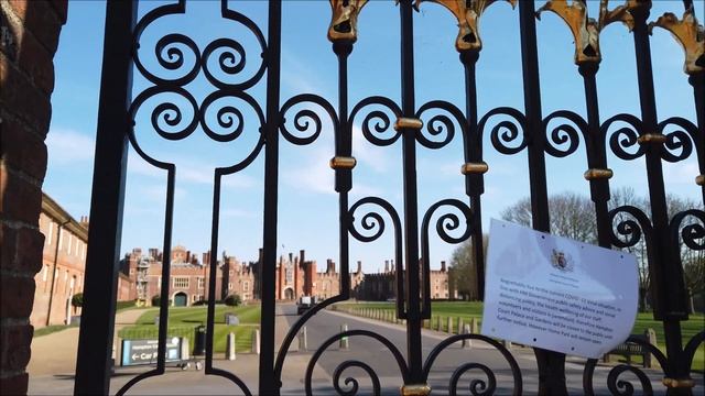 London walk: Hampton Court Palace walk from Bushy Park - narrated смотреть онлайн