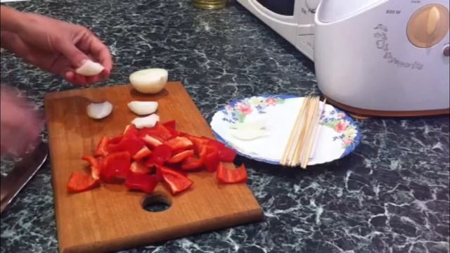 КУРИНЫЙ ШАШЛЫК.Шашлык из курицы в духовке /Shish kebab from the chicken in the oven/ смотреть онлайн