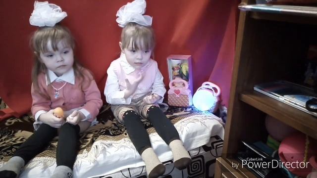 Трогательное поздравление с 8 марта. Смотреть всем смотреть онлайн