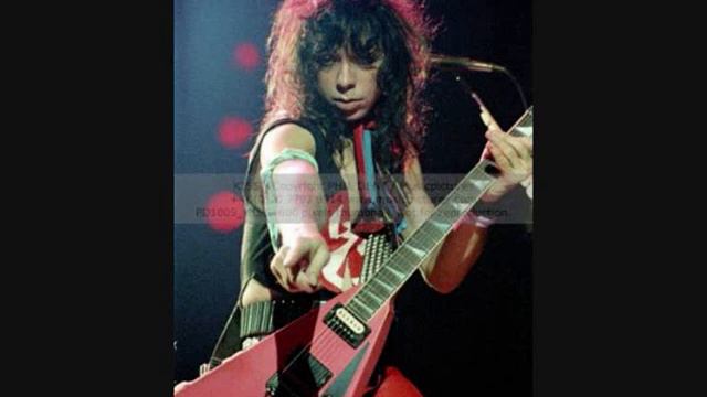Vinnie Vincent Invasion - Live In New York City 1986 (Guitar Solo)