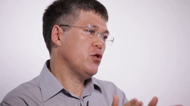 Мозг: работа синапсов — Вячеслав Дубынин смотреть онлайн