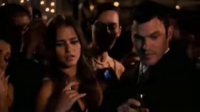 Syd Wolfe TIGI Commercial смотреть онлайн