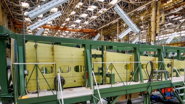 Завершается сборка ключевых агрегатов обновленного турбовинтового самолета Ил-114-300 смотреть онлайн