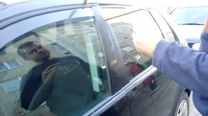 vw polo 2003 открыть капот