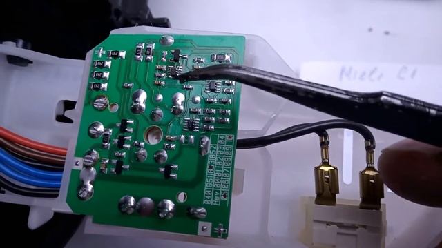 Ремонт пылесоса Miele classic C1 смотреть онлайн