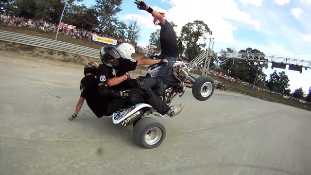 Stunt Riding Limoges : "Memories" by Bixou (GoPro Hero) смотреть онлайн