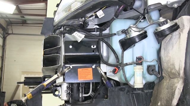 etrailer | Blue Ox Base Plate Kit Installation - 2010 Chevrolet Malibu смотреть онлайн