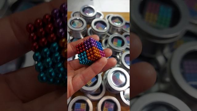 РАЗНОЦВЕТНЫЙ NEOCUBE - МАГНИТНЫЙ НЕОКУБ. 216 Шт. ДИАМЕТР 5 ММ. ГОЛОВОЛОМКА. КОНСТРУКТОР. АНТИСТРЕСС смотреть онлайн