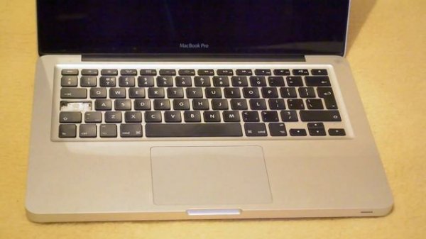 MacBook Pro - Schimbare tastatura - tasta CAPS LOCK - Macbook Pro 13" Keyboard Repair & Replacing
